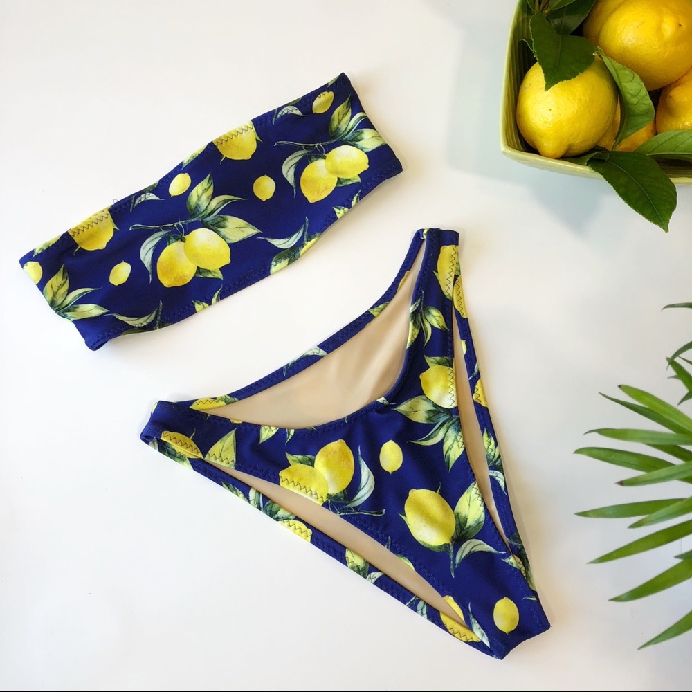 Lemon bikini
